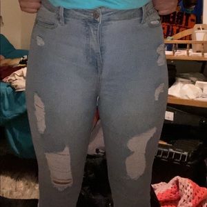 Celebrity pink jeans size 9